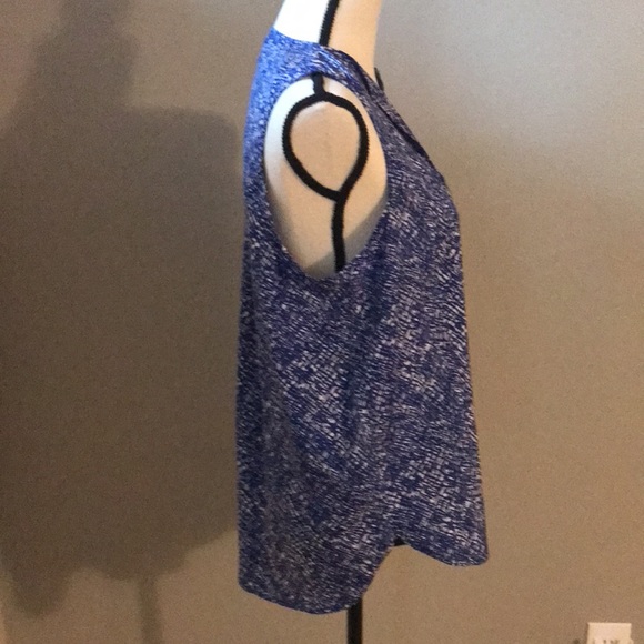 PLEIONE Striped Sleeveless Button Down Blouse. - Picture 3 of 6